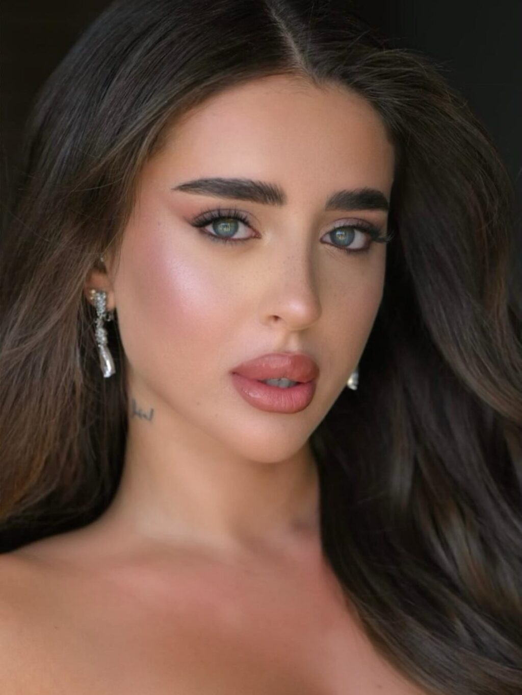 Instagram post from shiran_uriel. This post is in position 2.