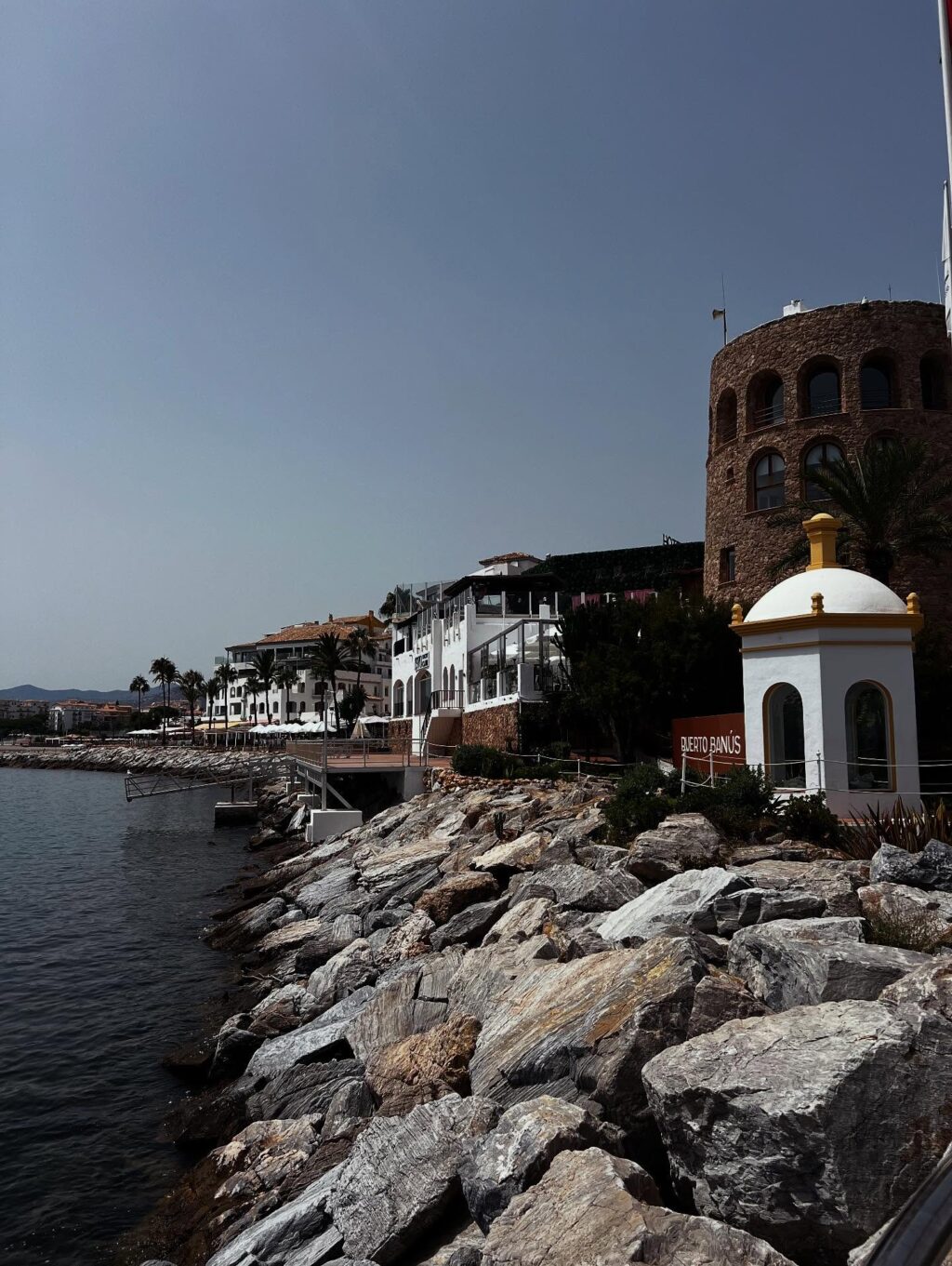 Instagram post from shiran_uriel. This post is in position 7.