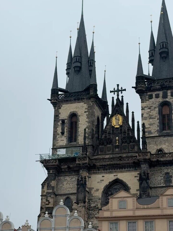 Instagram post from shiran_uriel. This post is in position 1.