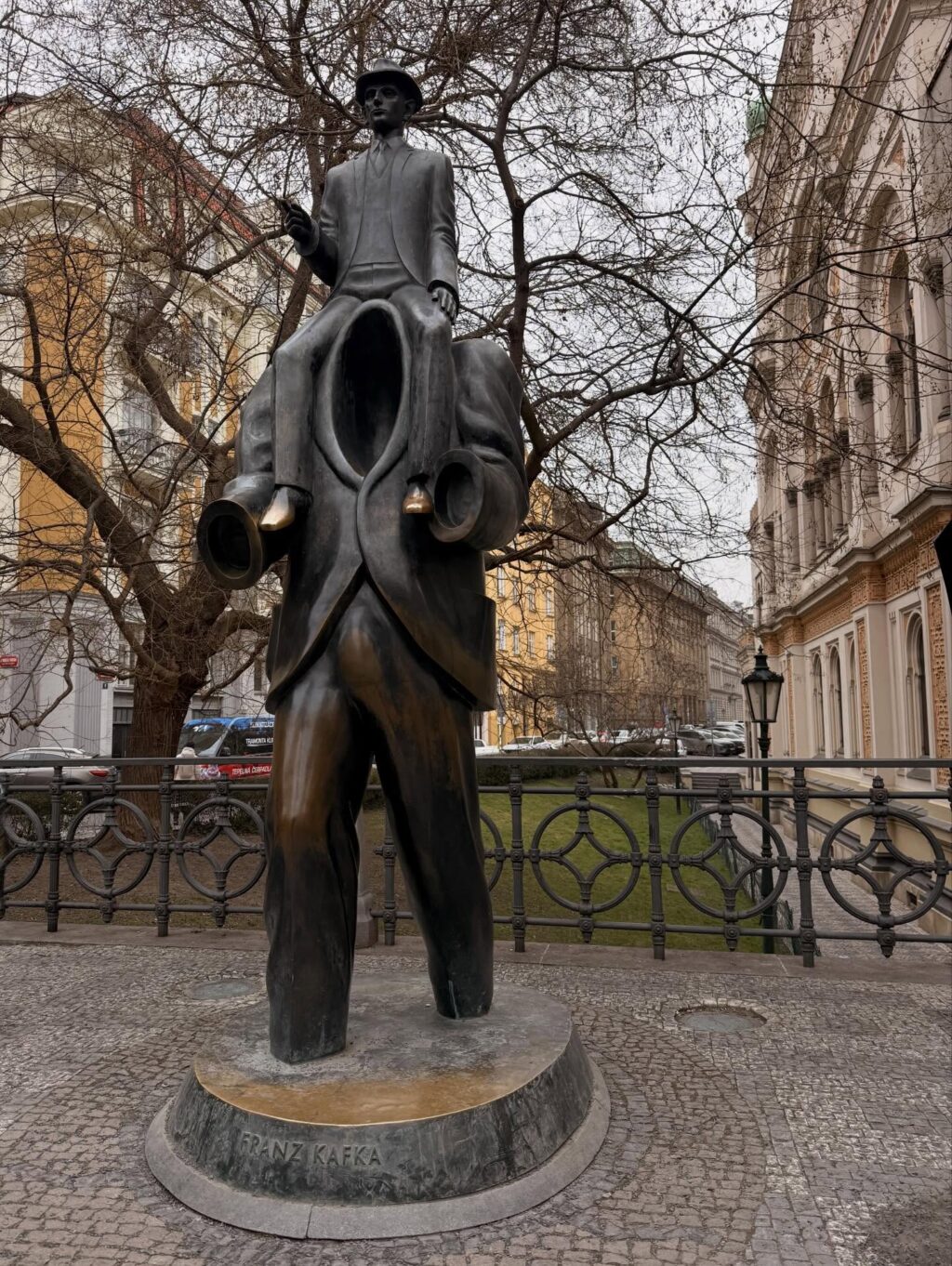 Instagram post from shiran_uriel. This post is in position 4.