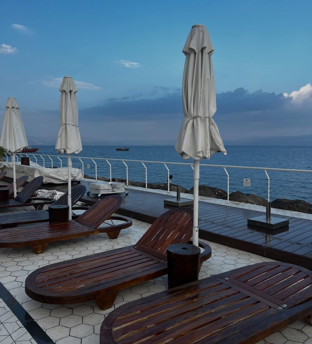 Instagram post from shiran_uriel. This post is in position 6.