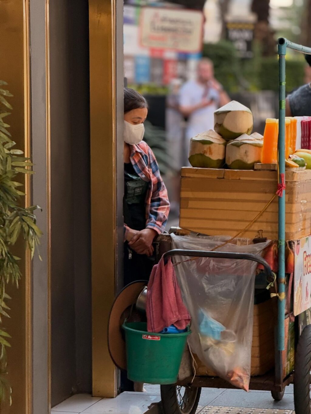 Instagram post from shiran_uriel. This post is in position 5.