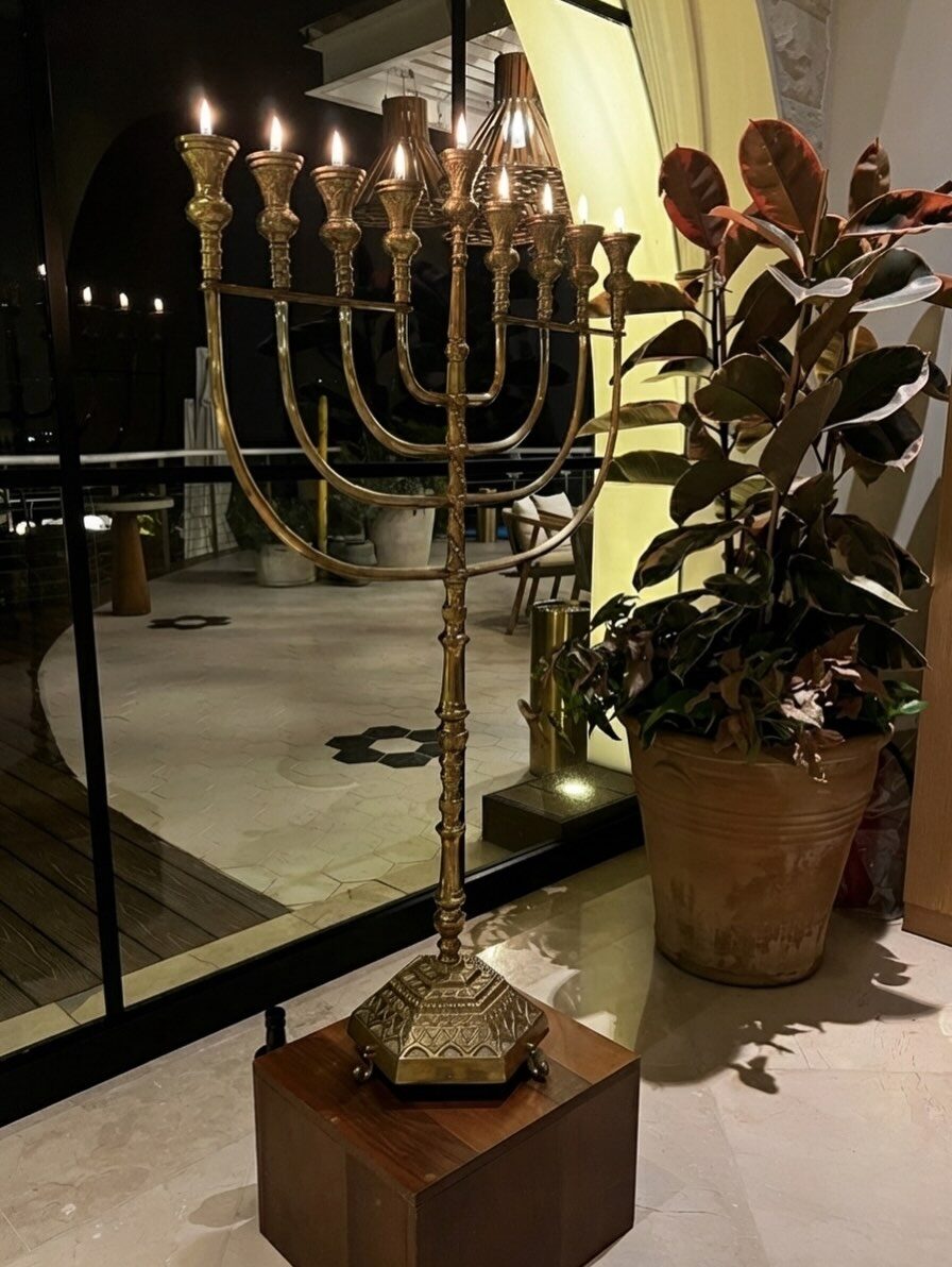 Instagram post from shiran_uriel. This post is in position 1.